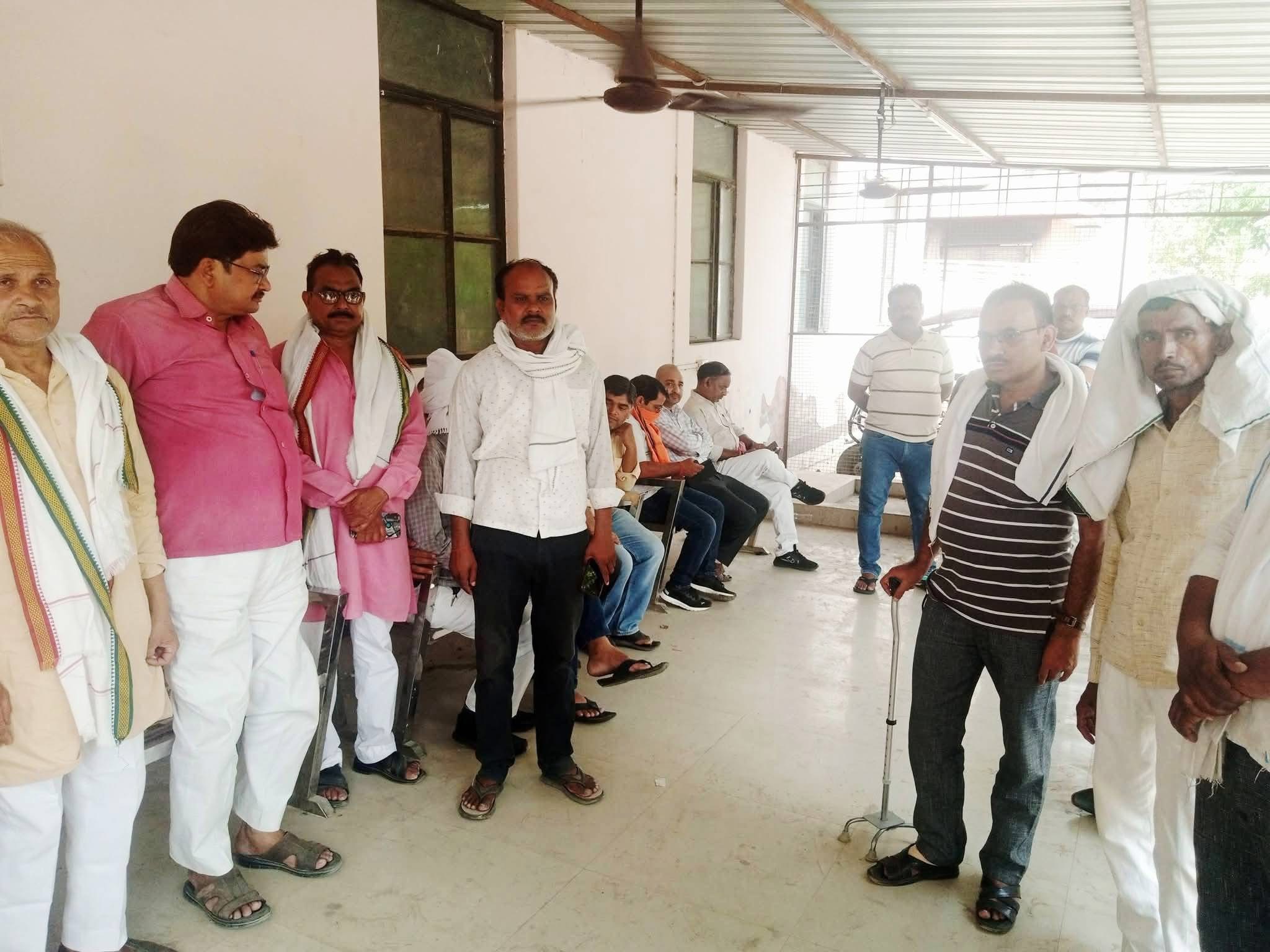 अज्ञात वाहन की टक्कर से बैंककर्मी की मौत